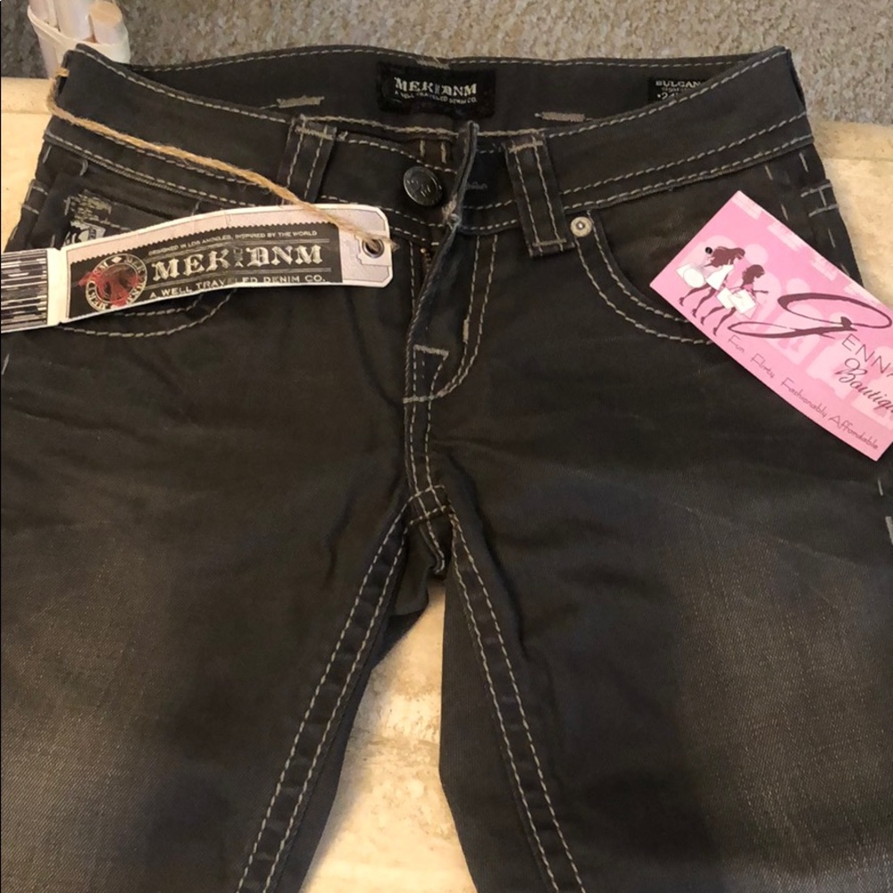 MEK Skinny Jeans in Dark Gray with Contrasting White Stitching